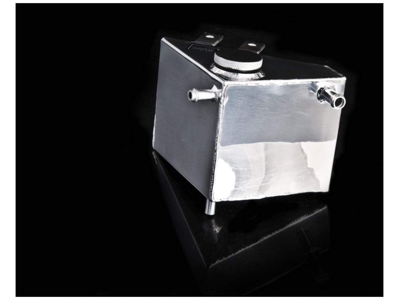 Weapon R 04+ Evo Aluminum Coolant Overflow Tank