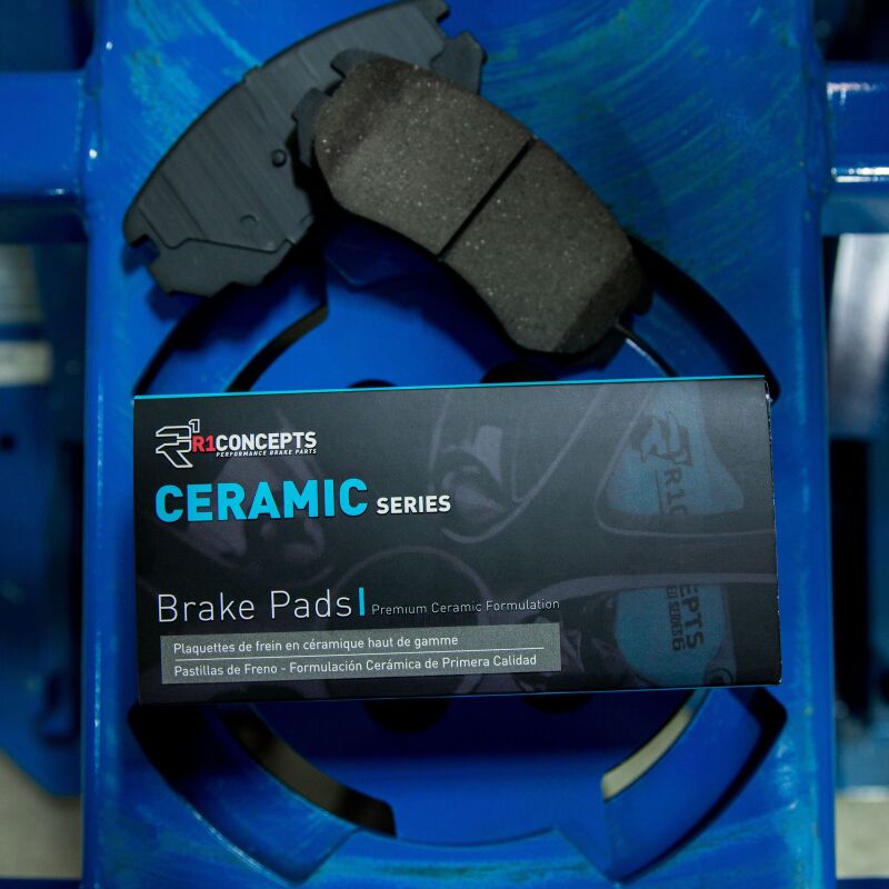 R1 16-21 Peugeot 3008 Front Ceramic Brake Pads