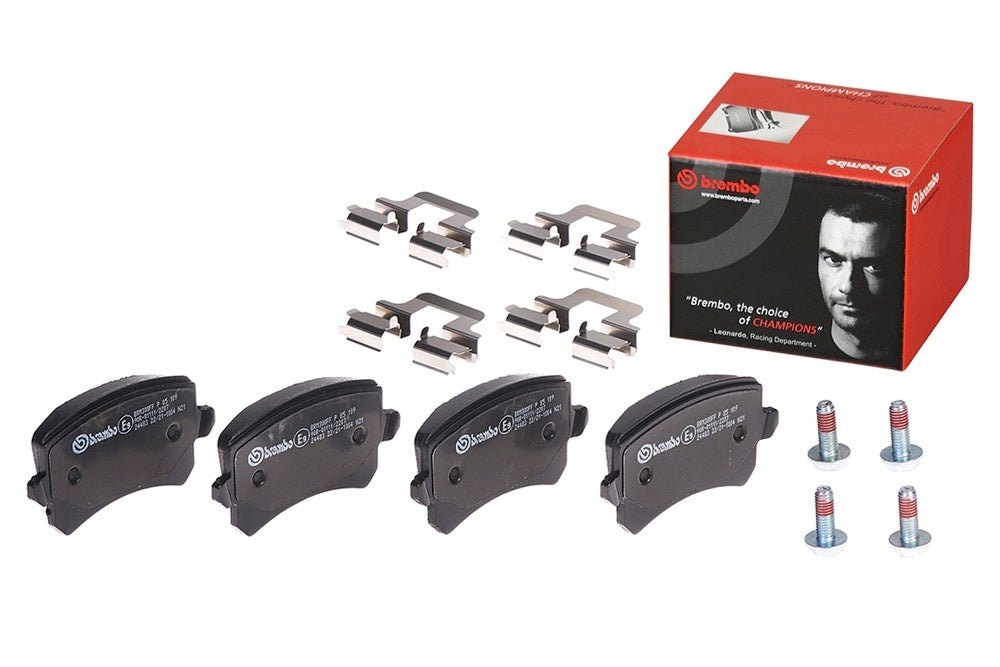 Brembo 2015 Volkswagen Tiguan/CC/Passat/ Audi Q3 QuattroRear Low-Met Brake Pad