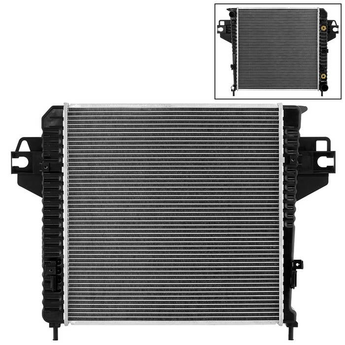 xTune 02-06 Jeep Liberty 3.34L Radiator (CDR-K8JLI02334)