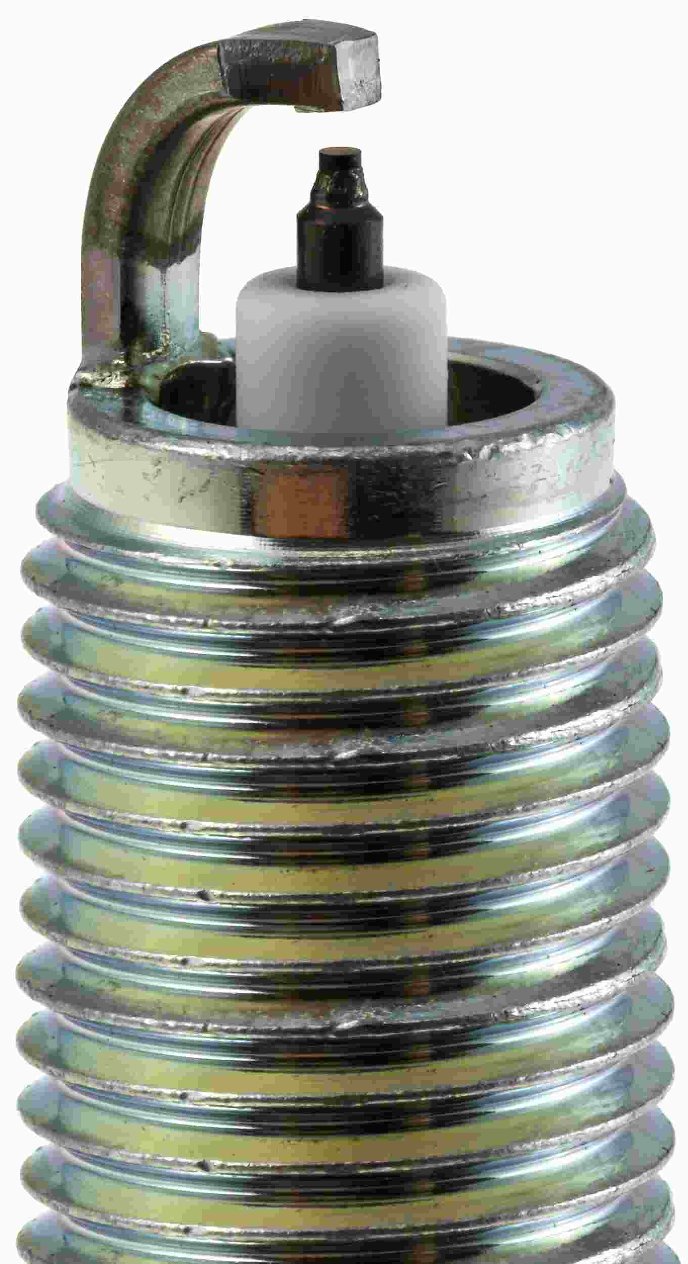 NGK Laser Iridium Spark Plug Box of 4 (SILZKFR8G7S)