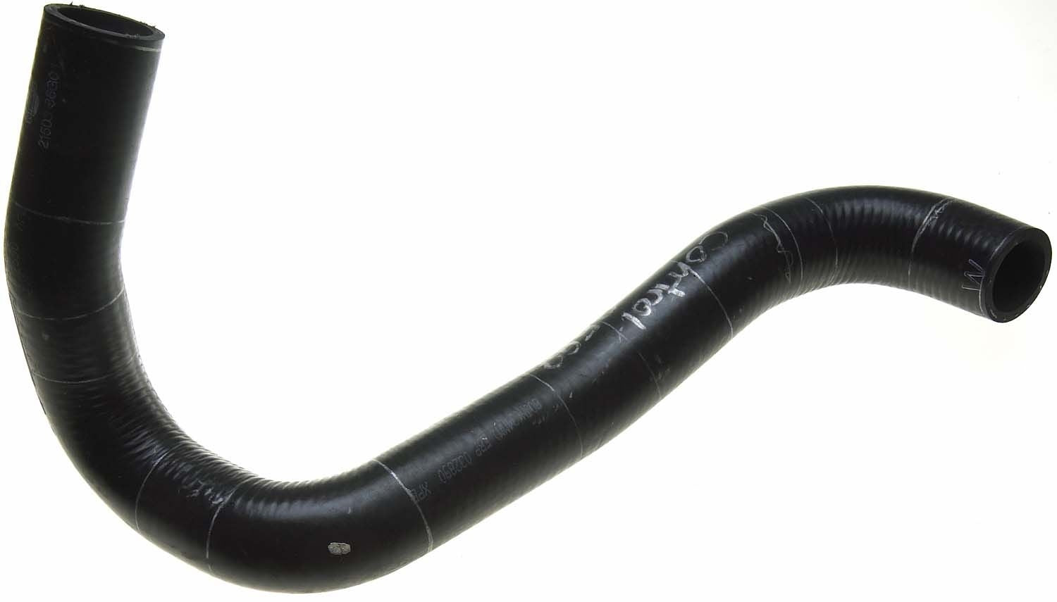 Gates 91-97 Nissan Pickup 4-Cyl. 2.4L Lower - Pipe To Rad. Molded Coolant Hose