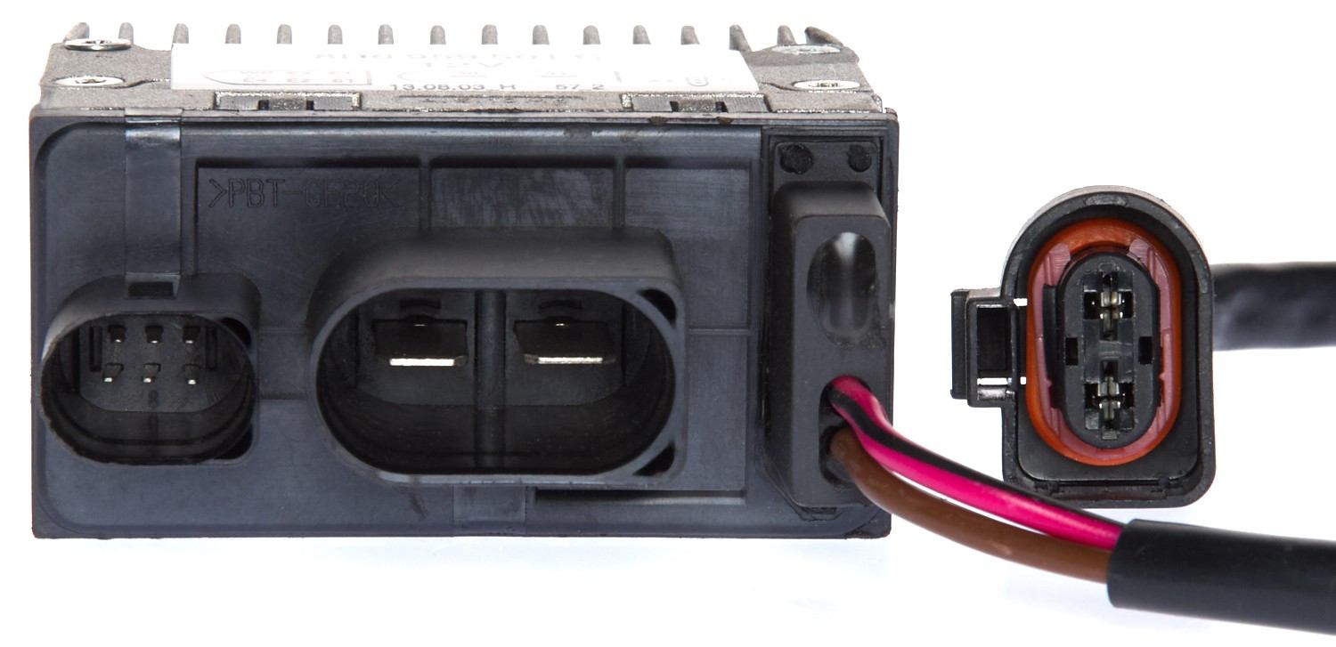 Gates 98-05 Volkswagen Passat V-6 2.8L Engine Cooling Fan Module