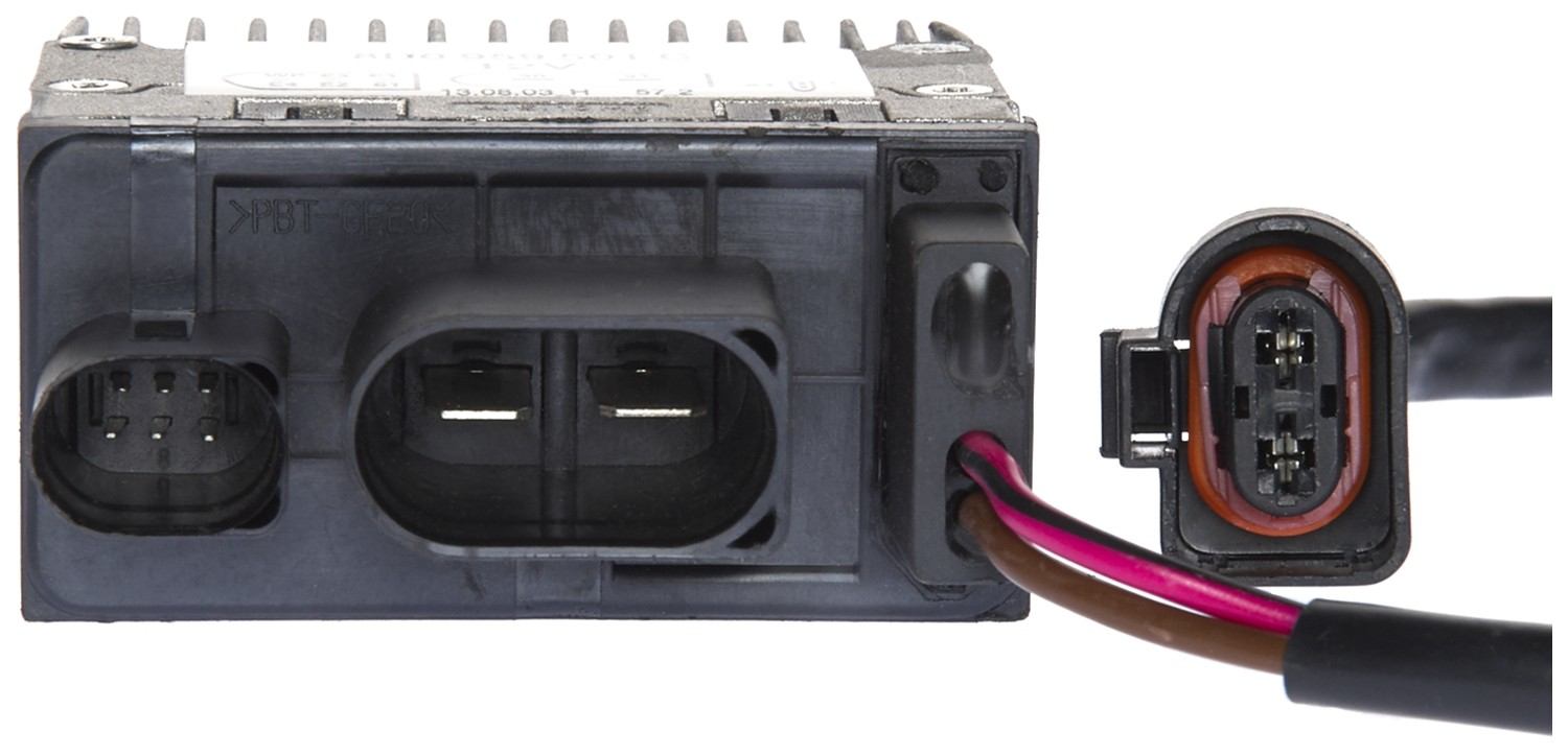 Gates 98-05 Volkswagen Passat V-6 2.8L Engine Cooling Fan Module