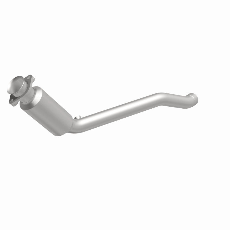 MagnaFlow DF Conv 2010-2013 Landrover LR4 V8 5 OEM Underbody