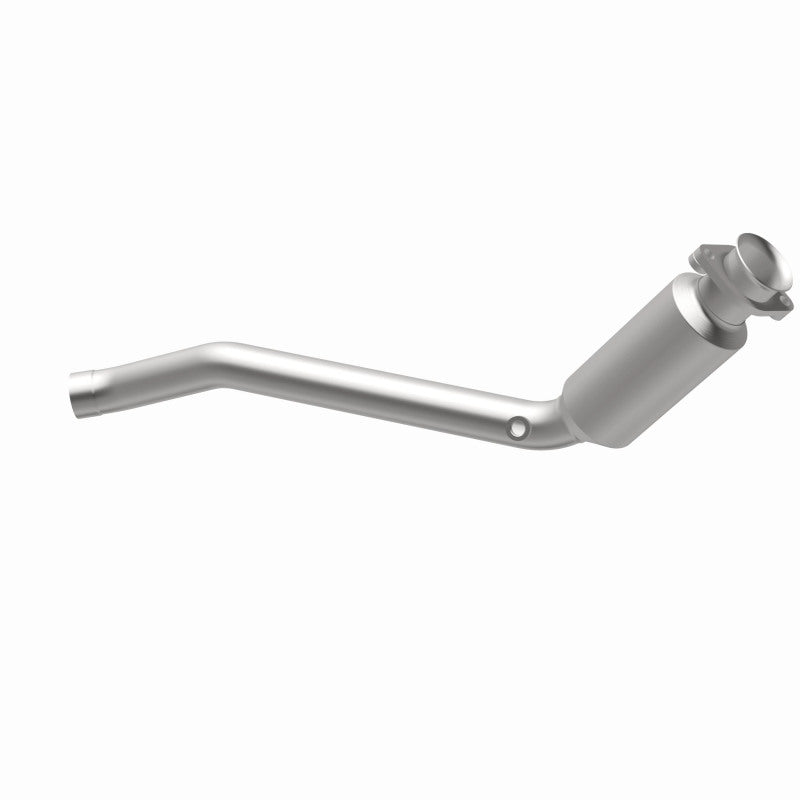 MagnaFlow DF Conv 2010-2013 Landrover LR4 V8 5 OEM Underbody