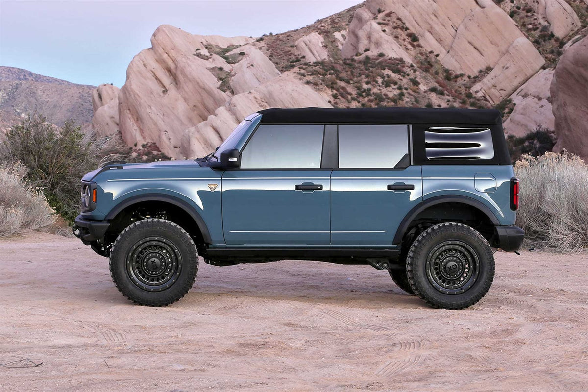 Fabtech 21 Ford Bronco Bilstein 3in UCA Kit w/Uniballs & Shock Spacers