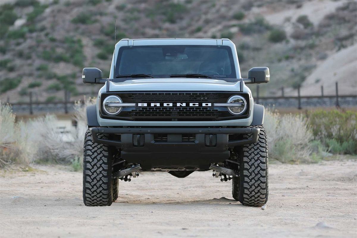 Fabtech 21-22 Bronco 4" UCA Kit w/Uniballs & DLSS Resi Shocks 2 Door Non-Bilstein Model Only