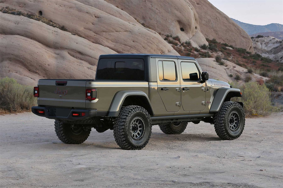 Fabtech 20-21 Jeep JT 4WD Mojave 2in Sport Ii System w/Shk Ext
