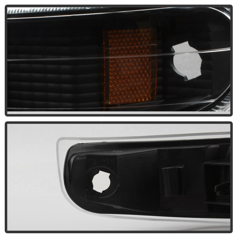 xTune Chevy Silverado 99-02 Amber Reflector Bumper Lights Black CBL-JH-CS99-AM-BK
