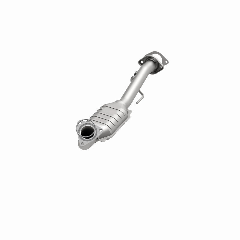 MagnaFlow Conv DF 02-06 Cadillac Escalade / 02-06 GM Yukon (Inc Denali) 6.0L P/S