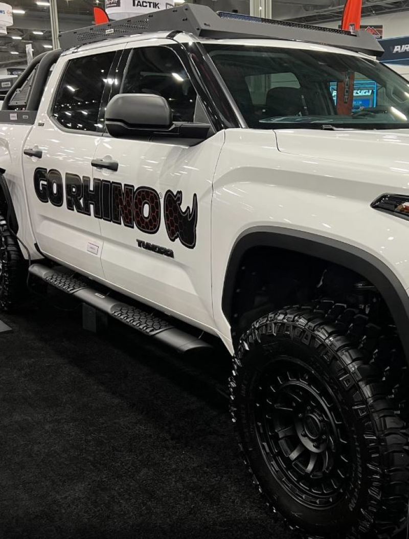 Go Rhino V-Series V3 Complete Kit Side Steps & Brackets 23-24 Toyota Sequoia