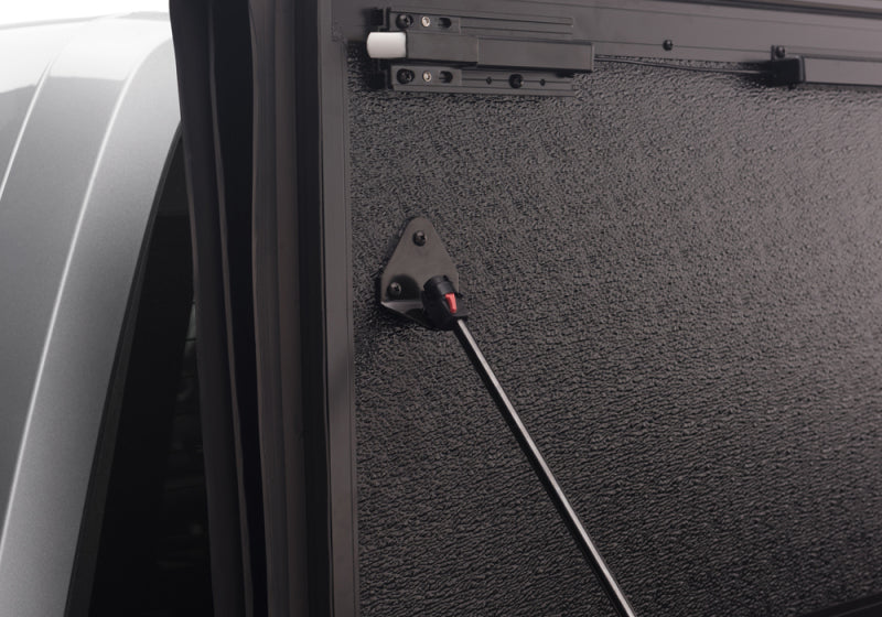 UnderCover 10-20 Volkswagon Amarok 5ft Flex Bed Cover