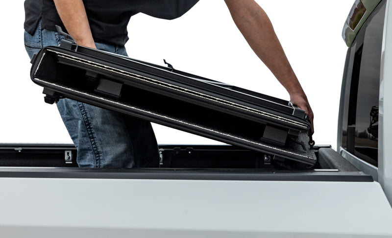 Access 2022+ Toyota Tundra 6ft 6in Bed (w/ Deck Rails) LOMAX Pro-Series Cover - Diamond Plate