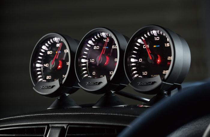 GReddy Sirius Meter - Oil Temp 20/140 (Deg.C) 74mm Analog Gauge (w/Oil Temp Sensor & Harness Set)
