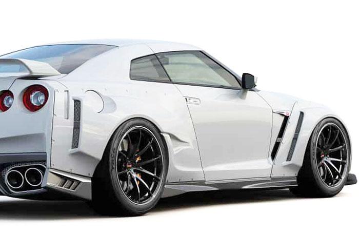 GReddy 2017+ Nissan GTR R35 GRacer Rear Over-Fender Set