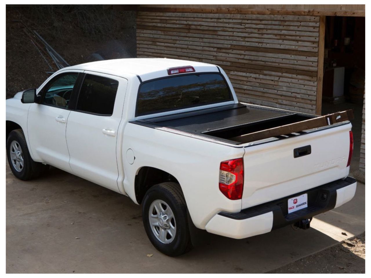 Pace Edwards 15-16 Ford Super Crew / SuperCab 5ft 6in Bed JackRabbit w/ Explorer Rails (Box 2)