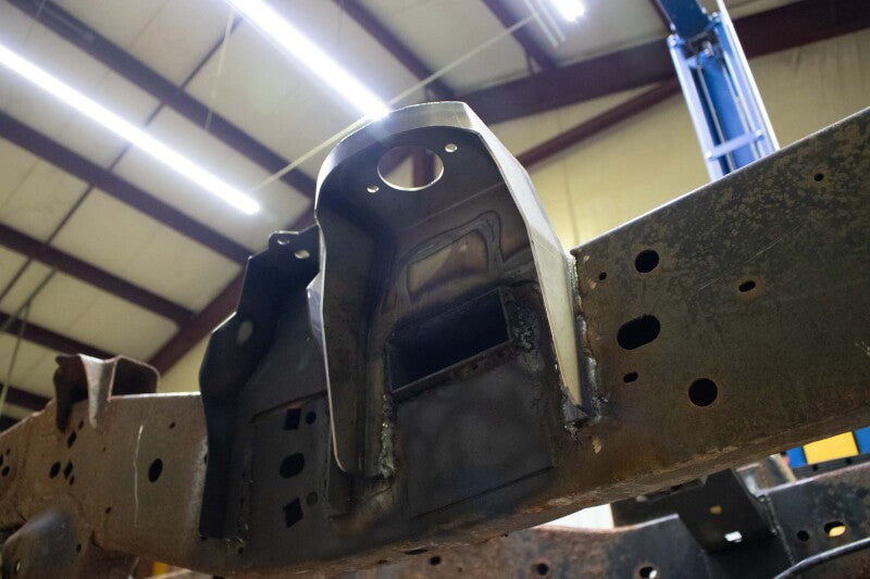 Rust Buster 09-14 Ford F150 Single Cab Rear Cab Mount