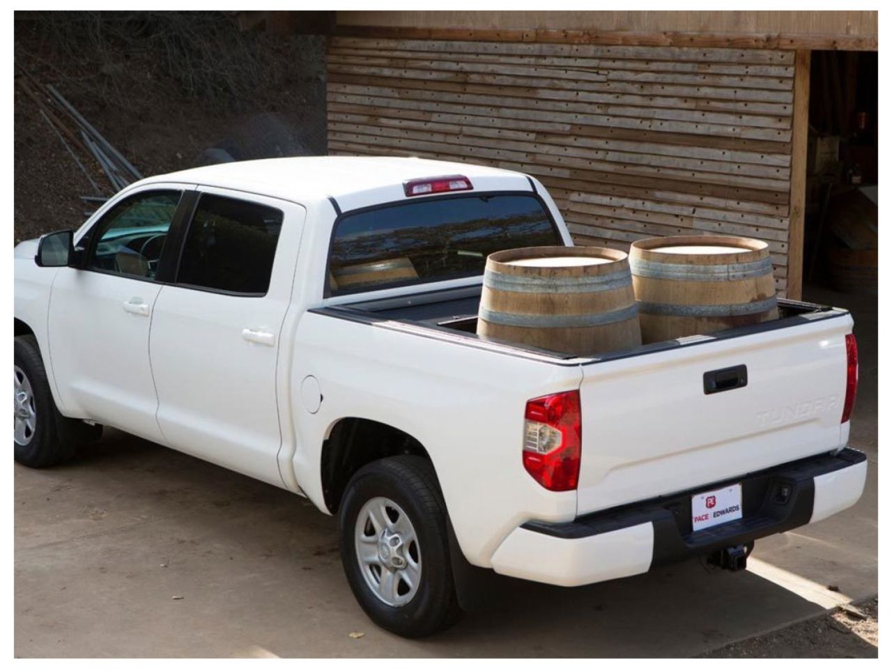 Pace Edwards 15-16 Ford Super Crew / SuperCab 5ft 6in Bed JackRabbit w/ Explorer Rails (Box 2)