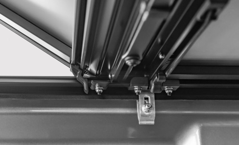 Access 17-24 Nissan Titan 5ft 6in Bed LOMAX Stance Hard Cover - Urethane Carbon Fiber