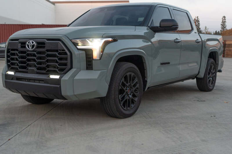 Body Armor 4x4 22-24 Toyota Tundra Crewmax E-Power Board Steps - Black