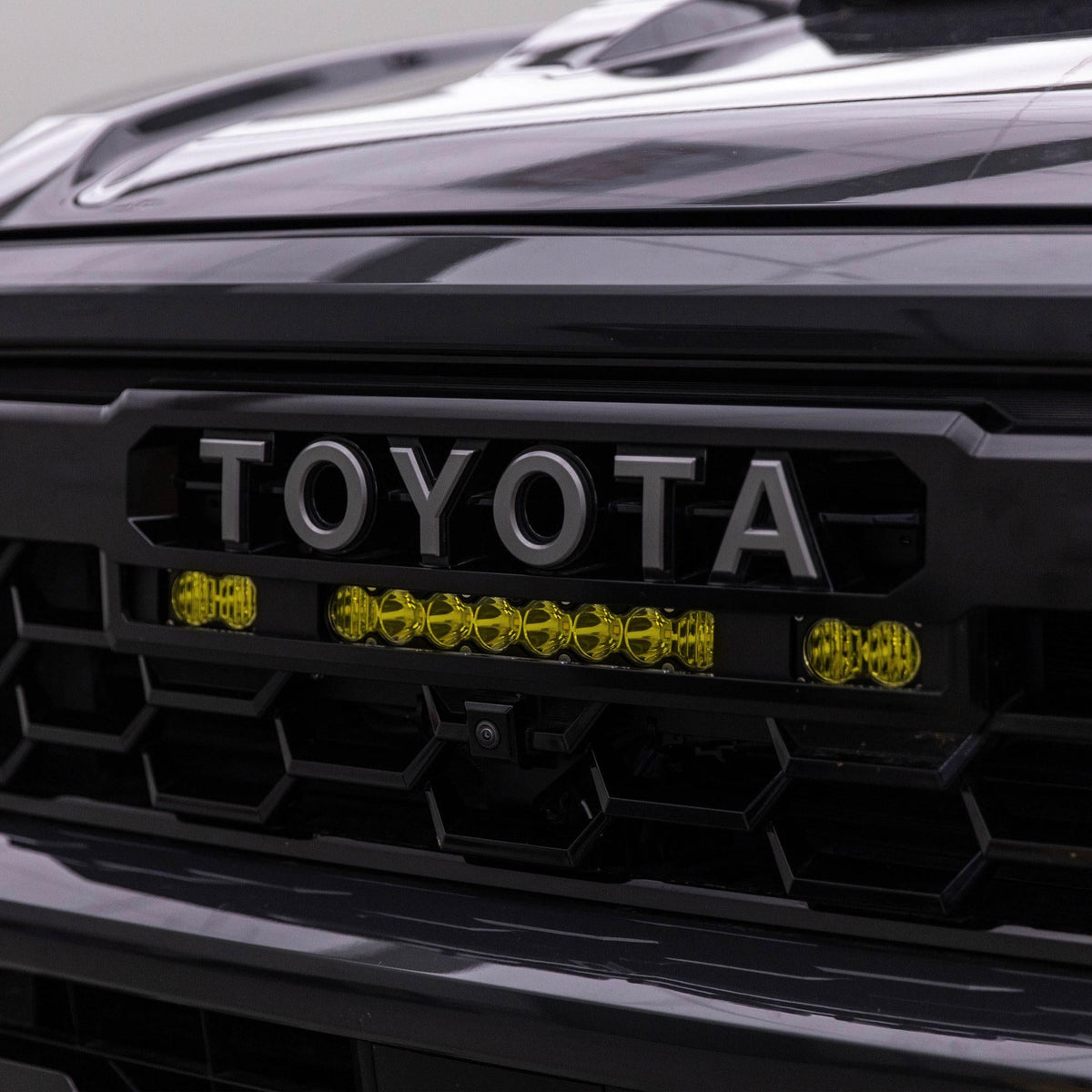 Baja Designs 2024+ Toyota Tacoma (Incl. TRD Pro) 10in. S8/S2 Pro Grille Kit - Baja Amber