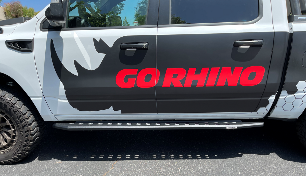 Go Rhino 19-22 Ram 1500 CC 4DR (Not Classic) RB20 Slim Running Boards Kit (w/Brackets) - Tex. Blk