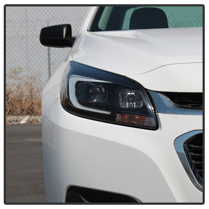 xTune 13-15 Chevy Malibu (Halogen Models Only) DRL Light Bar Proj. Headlights - Black PRO-JH-CM13-LB