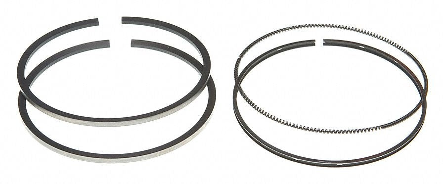 Mahle Rings John Deere 6076T/6076A 4.5625in Bore Diesel Engine Moly Ring Set