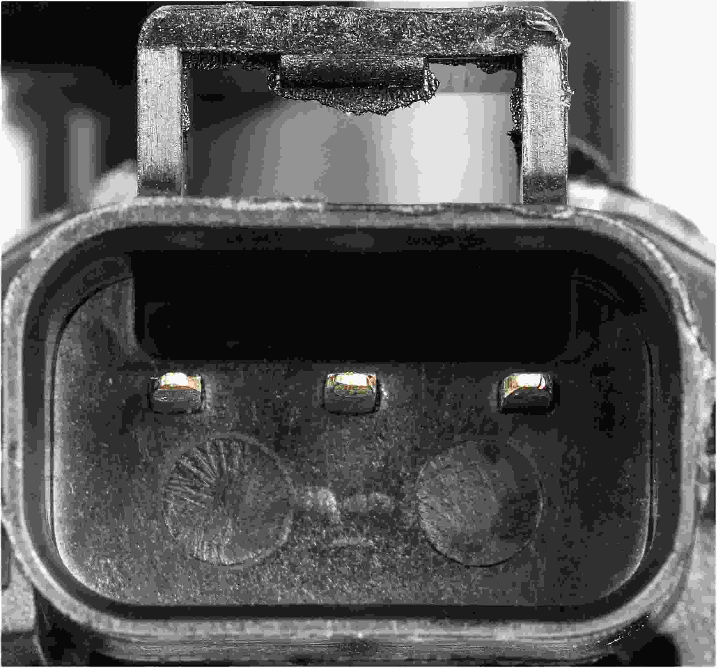 Gates 2002 Ford Thunderbird V-8 3.9L Heater Control Valve Electric Coolant Valve