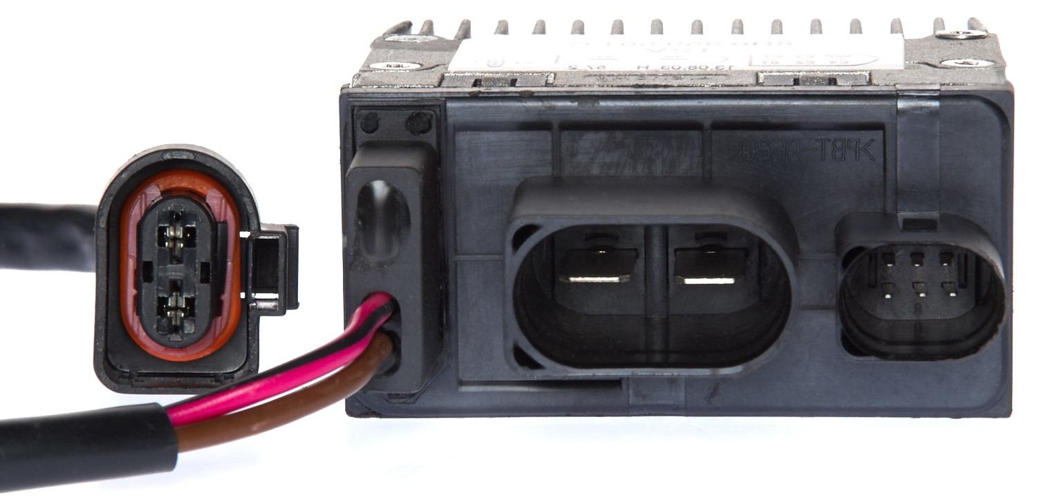 Gates 98-05 Volkswagen Passat V-6 2.8L Engine Cooling Fan Module