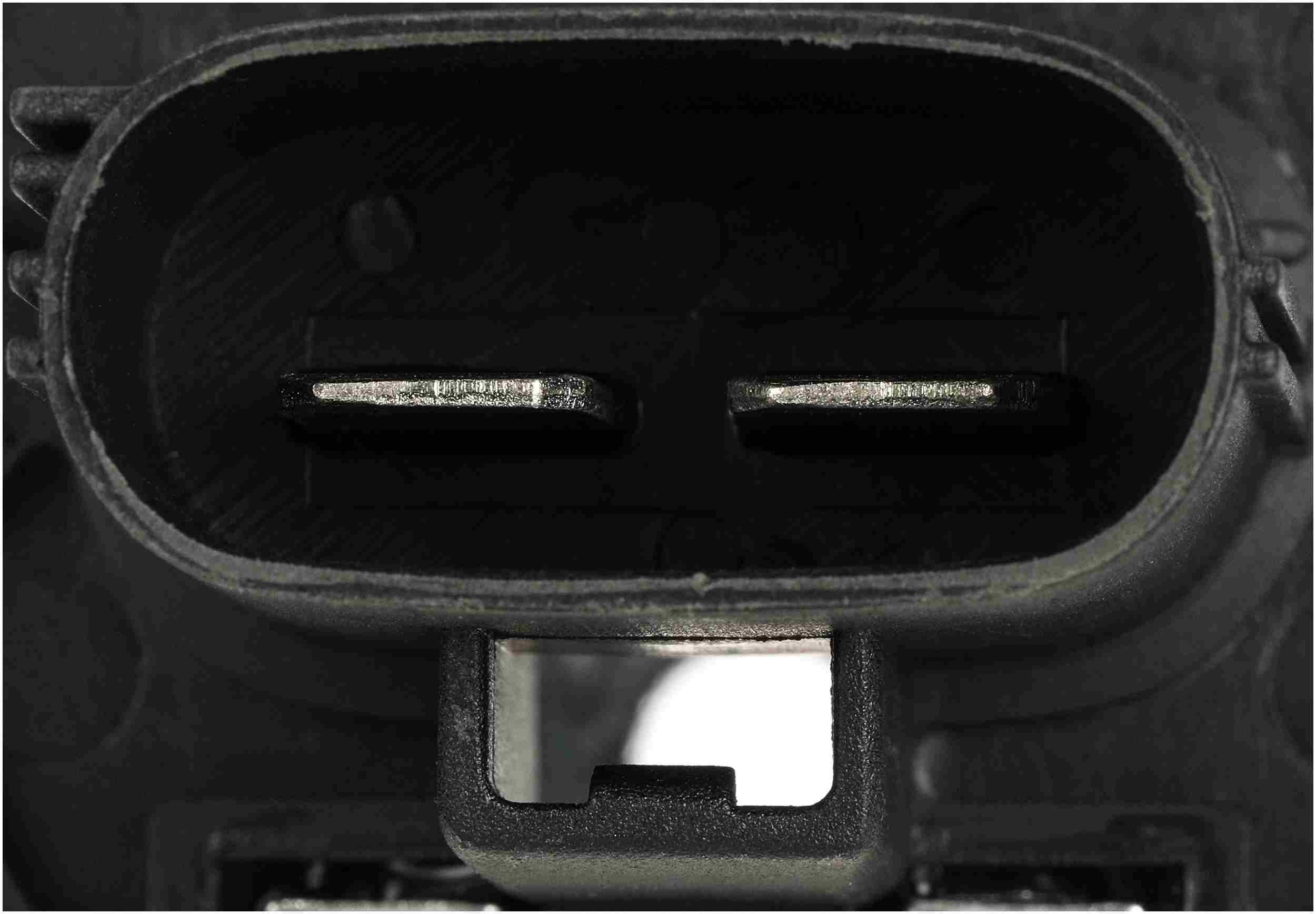 Gates 12-16 Cadillac SRX V-6 36L Engine Cooling Fan Resistor Right Side Engine Cooling Fan Module