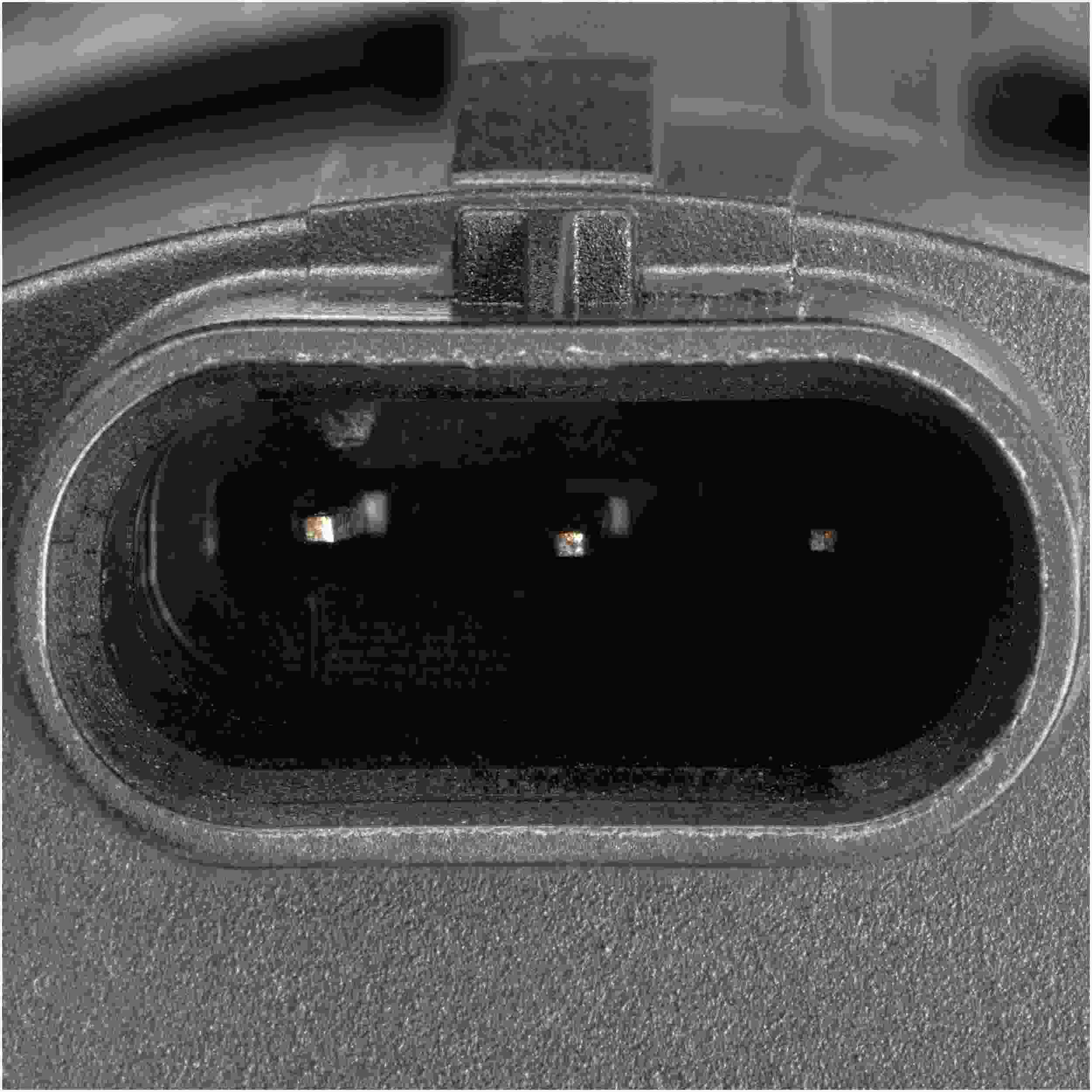 Gates 20-21 GMC Sierra Series Pickup V8 6.2L Plastic (1 Outlet) Water Pump (Electric)