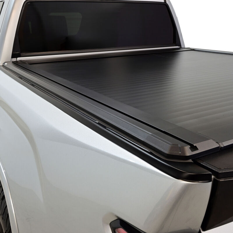 Westin 22-26 Toyota Tundra 5ft 5in. (66in.) Bed Electric Retractable Tonneau Cover - Black