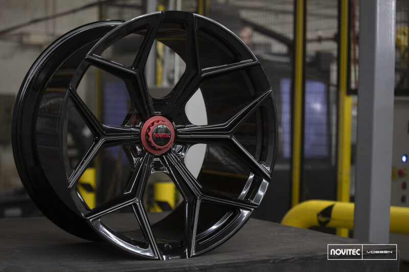 Vossen x Novitec NL4-5L 21x13 ET:57 Gloss Black Lamborghini Aventador Rear Wheel