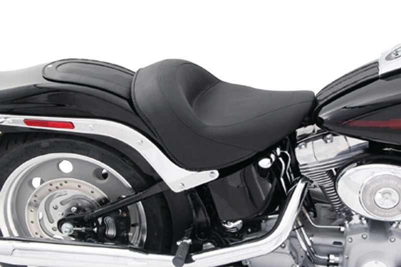 Mustang 06-17 Harley Softail Wide Tire (200mm) Wide Touring Solo Seat - Black