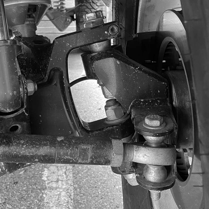 Camburg Ford F-150 2wd 87-96 I-beam Race Spindle & 2.25 Front Hub Upgrade Kit